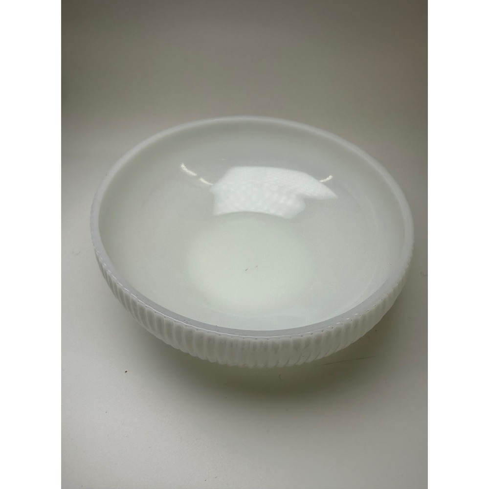 E.O. Brody‎ Co White Milk Glass Ribbed Bowl Vintage Cleveland Ohio USA 7.5" MCM